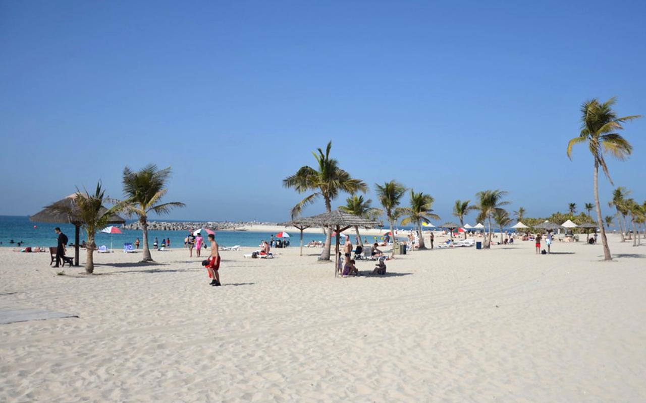 Al Mamzar Beach Park