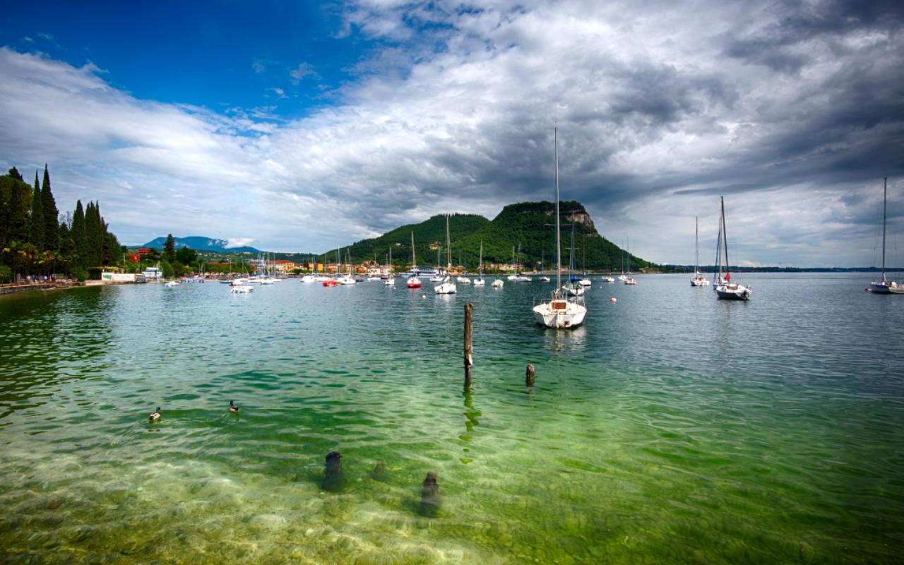 Boating in Lake Garda