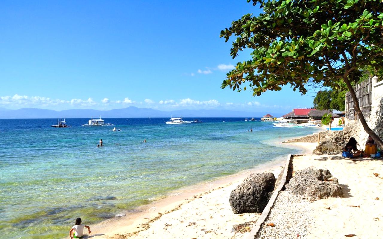 Moalboal (Panagsama Beach)