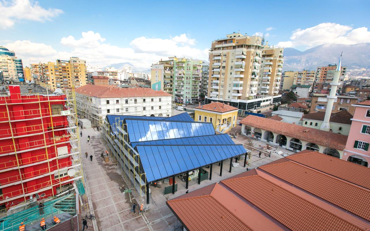 Pazari i Ri (New Bazaar)