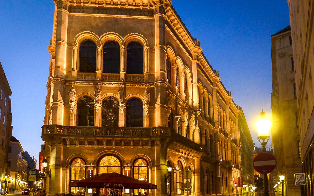 Café Central