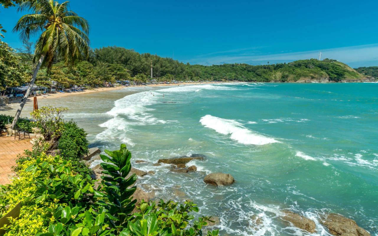 Nai Harn Beach
