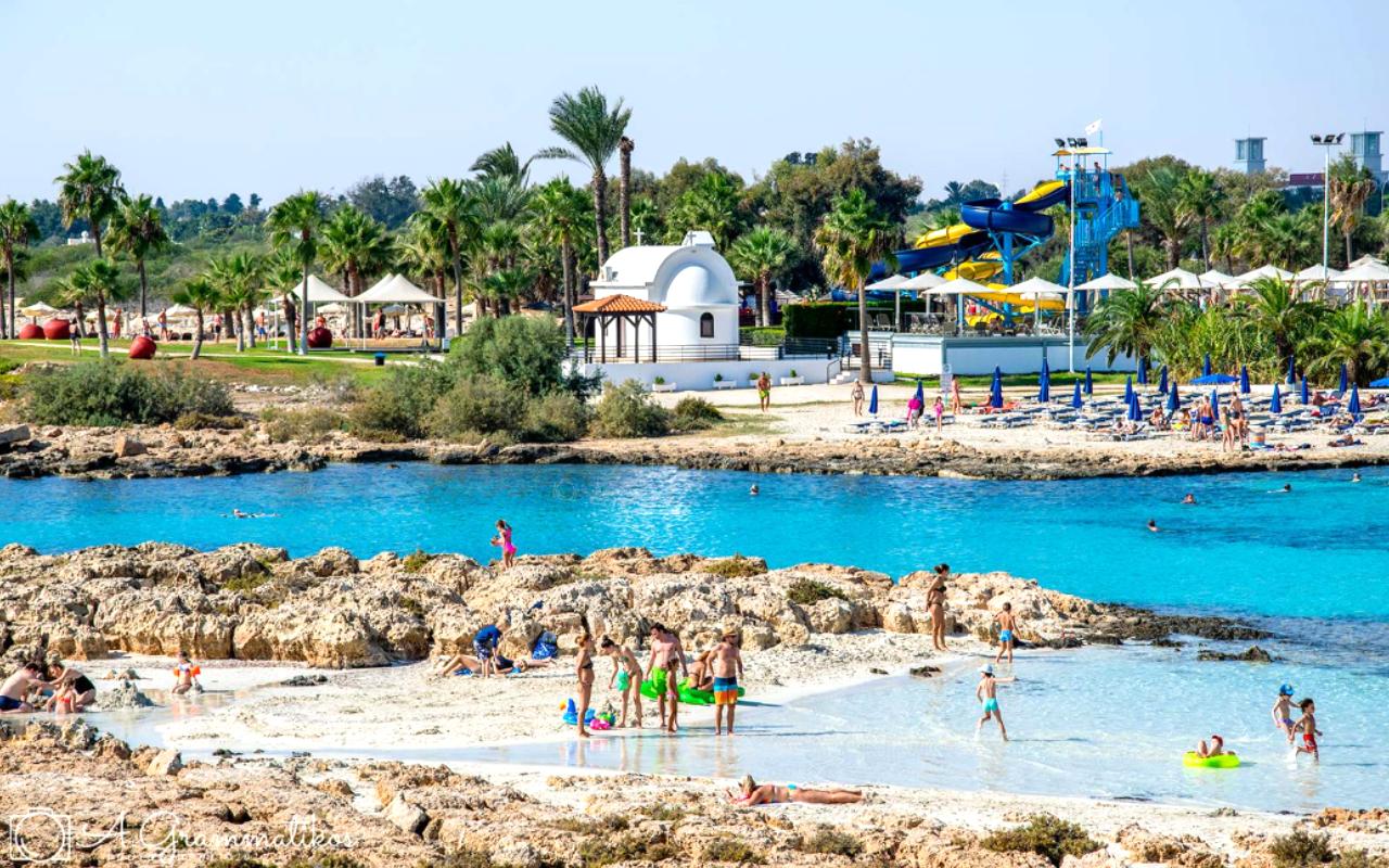 Nissi Island