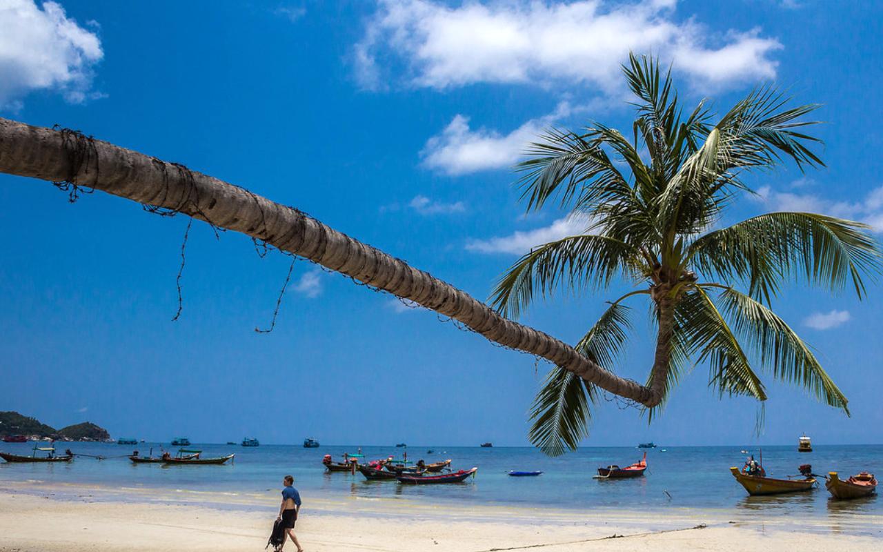 Sairee Beach